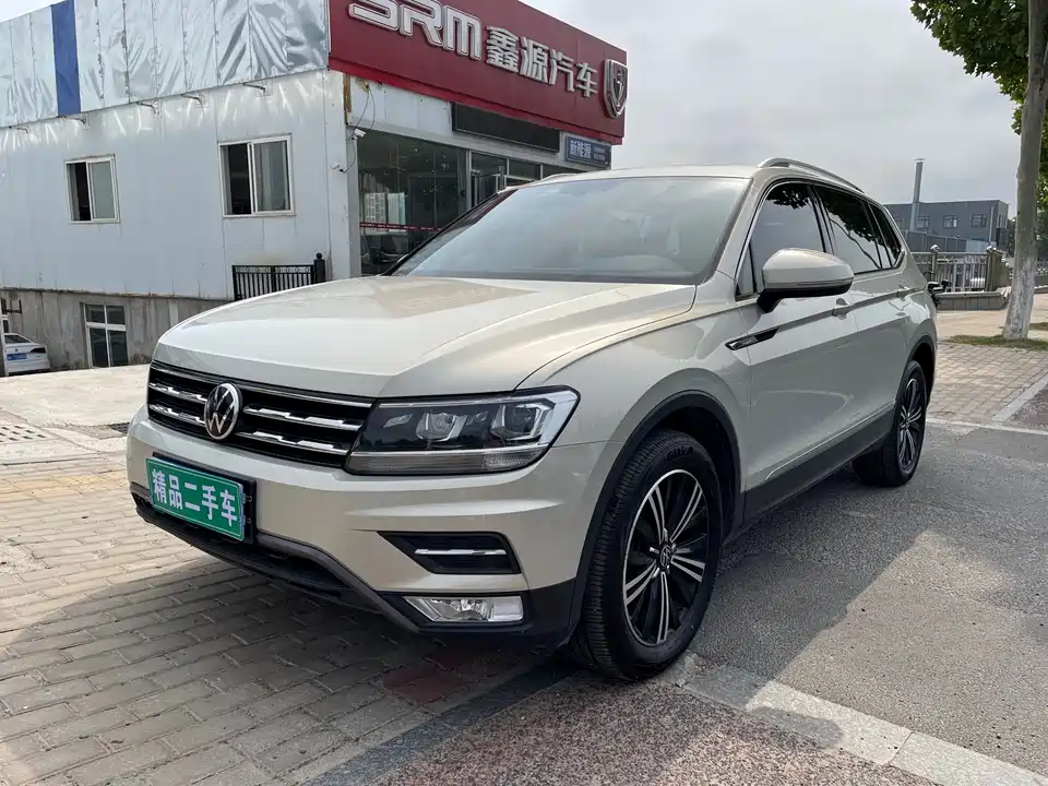 Volkswagen Tiguan L