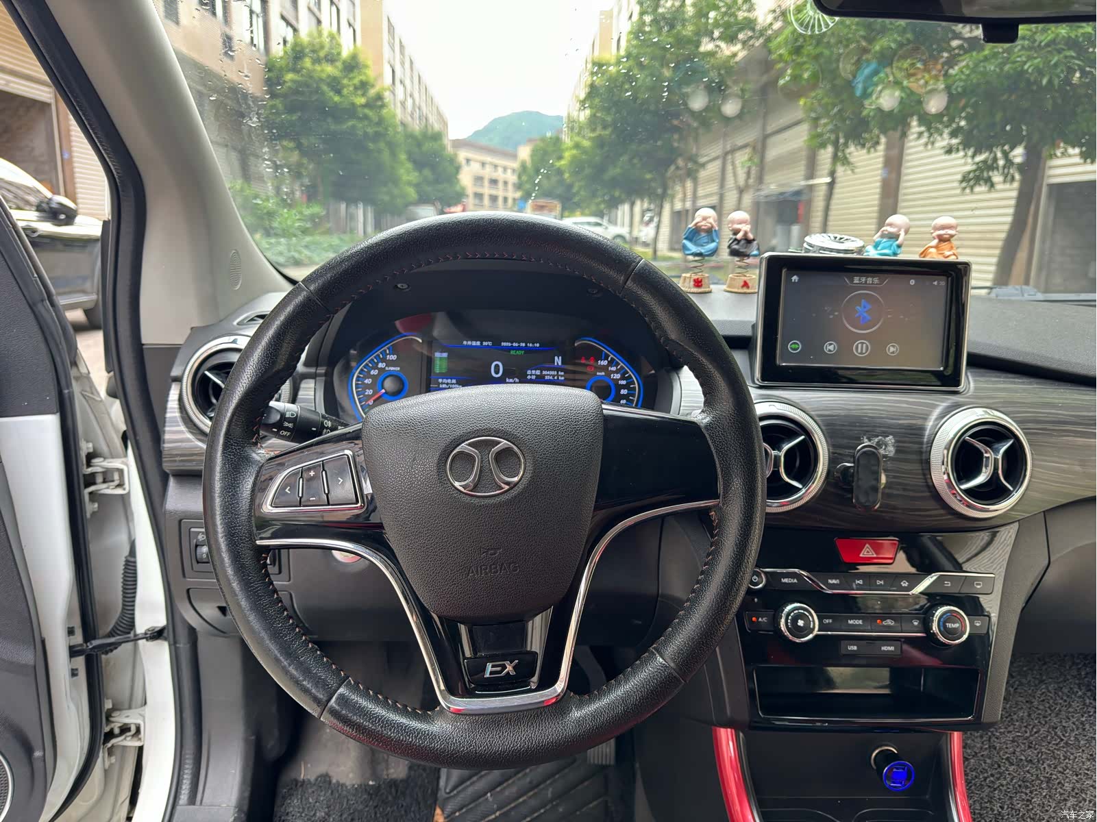 BAIC EX360, 2018 12