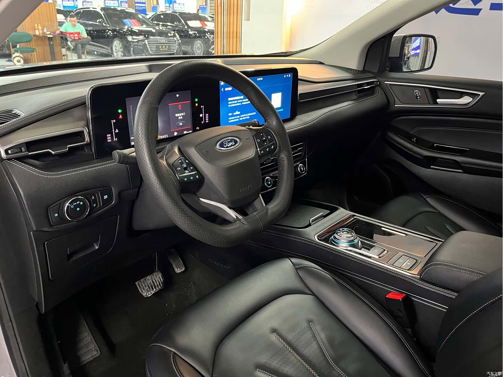 Ford Edge, 2022 9