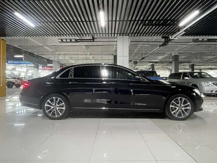 Mercedes-Benz E-class Mercedes-Benz E-class