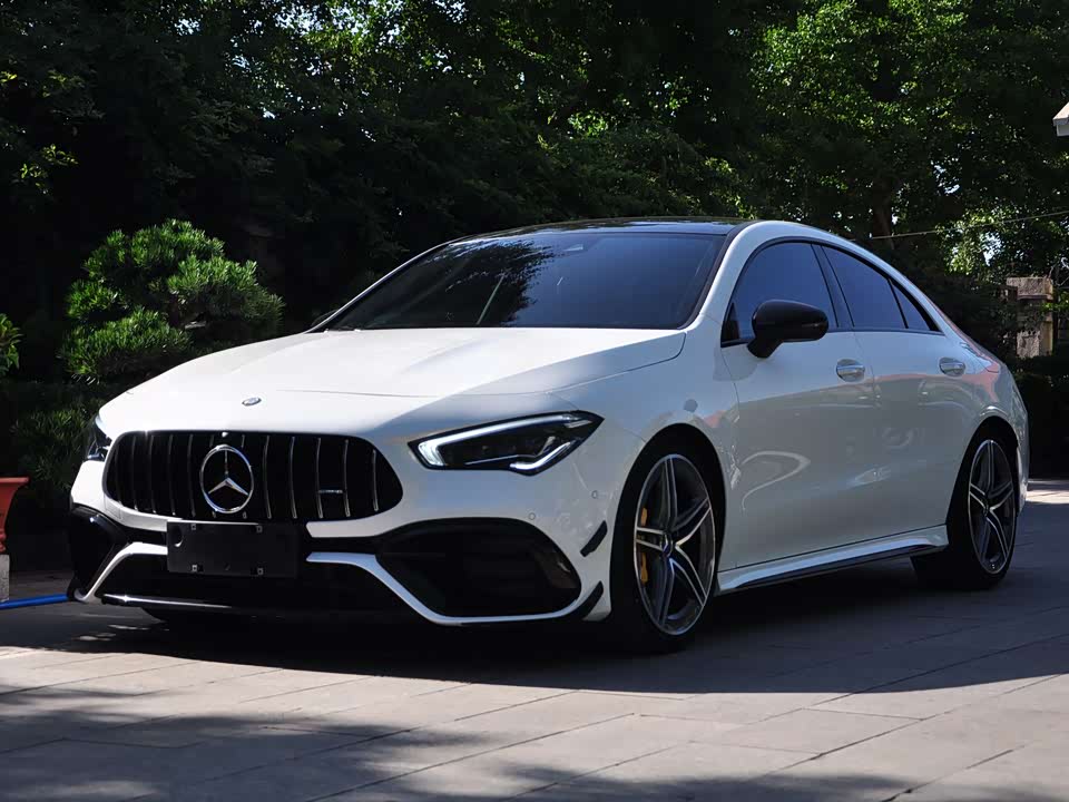 Mercedes-Benz CLA AMG