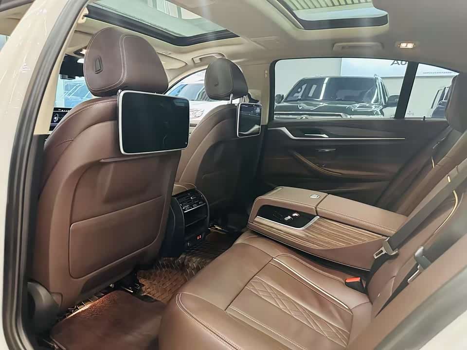 BMW 5 series BMW 5 series