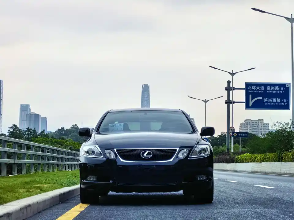 Lexus GS