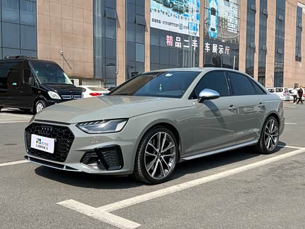 奥迪s4 2020款 s4 3.0tfsi