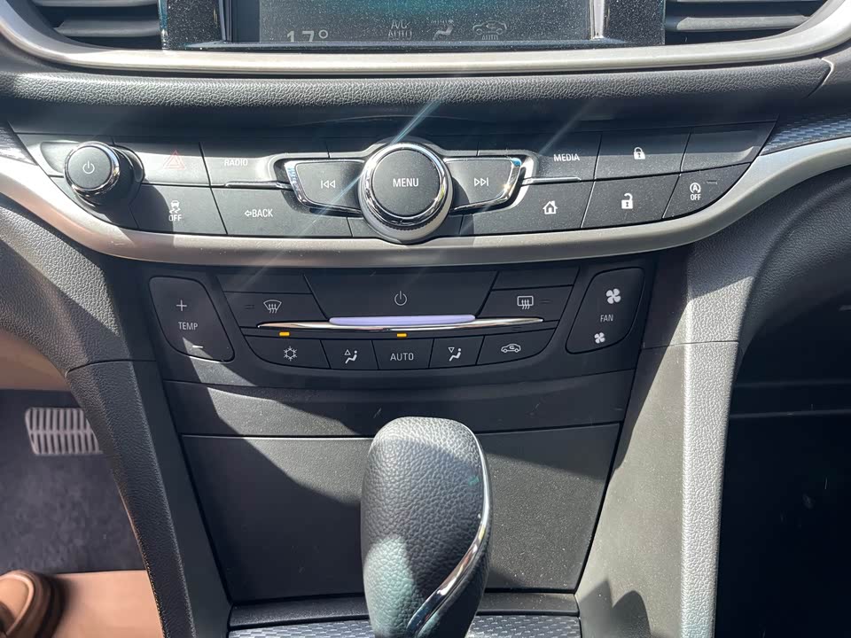 Buick Yinglang Buick Yinglang
