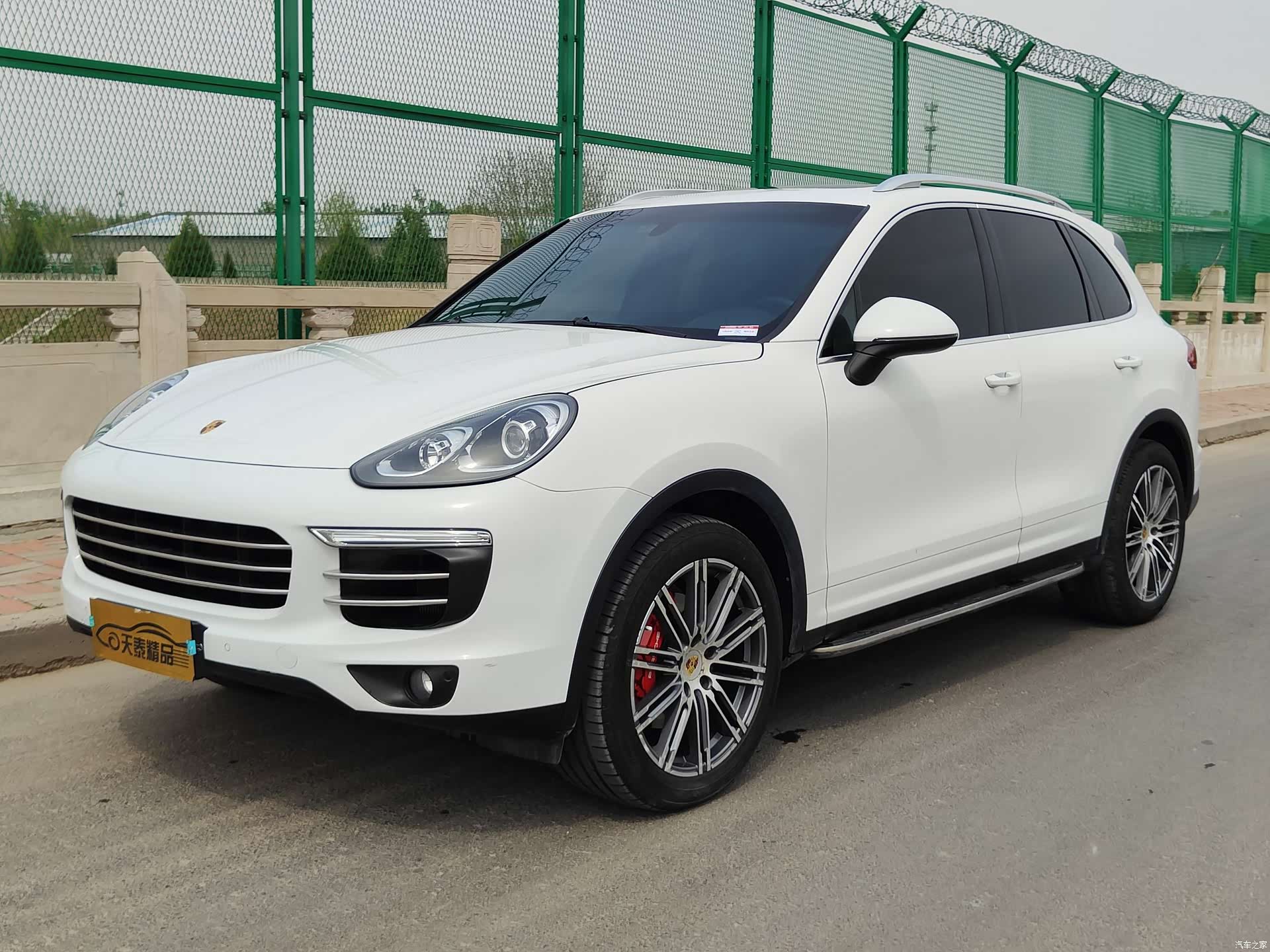 Porsche Cayenne, 2017 1