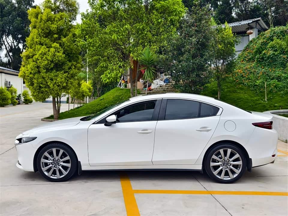 Mazda 3 Angkesaila Mazda 3 Angkesaila