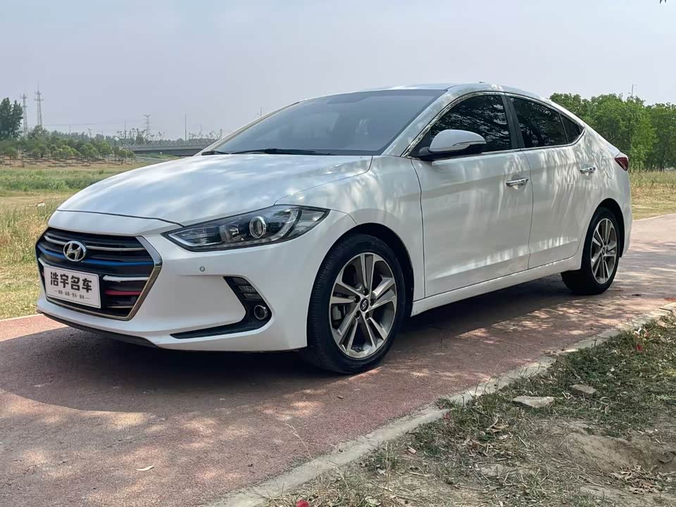 Hyundai Lead