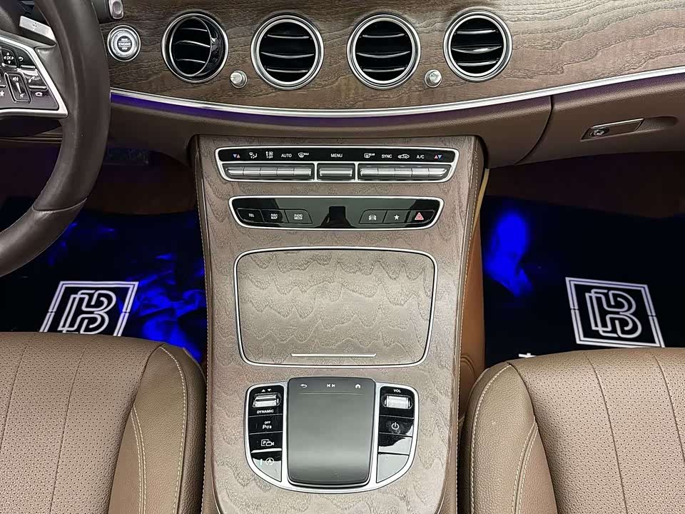 Mercedes-Benz E-class Mercedes-Benz E-class