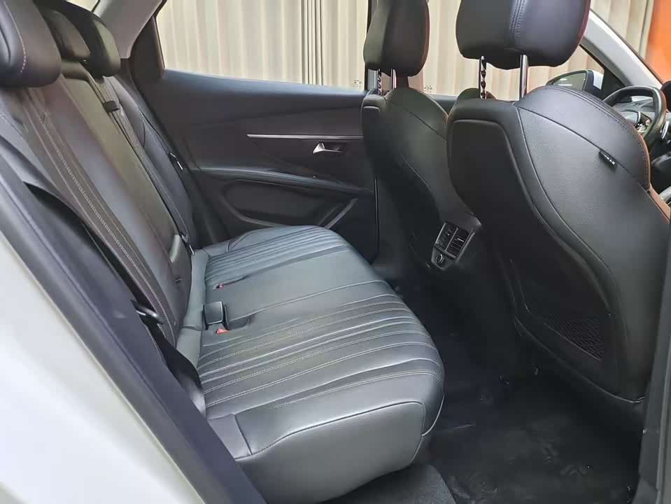 Peugeot 4008 Peugeot 4008