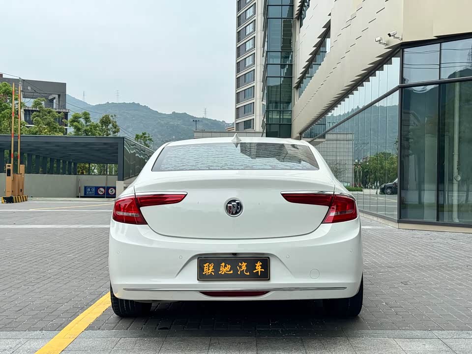 Buick Lacrosse