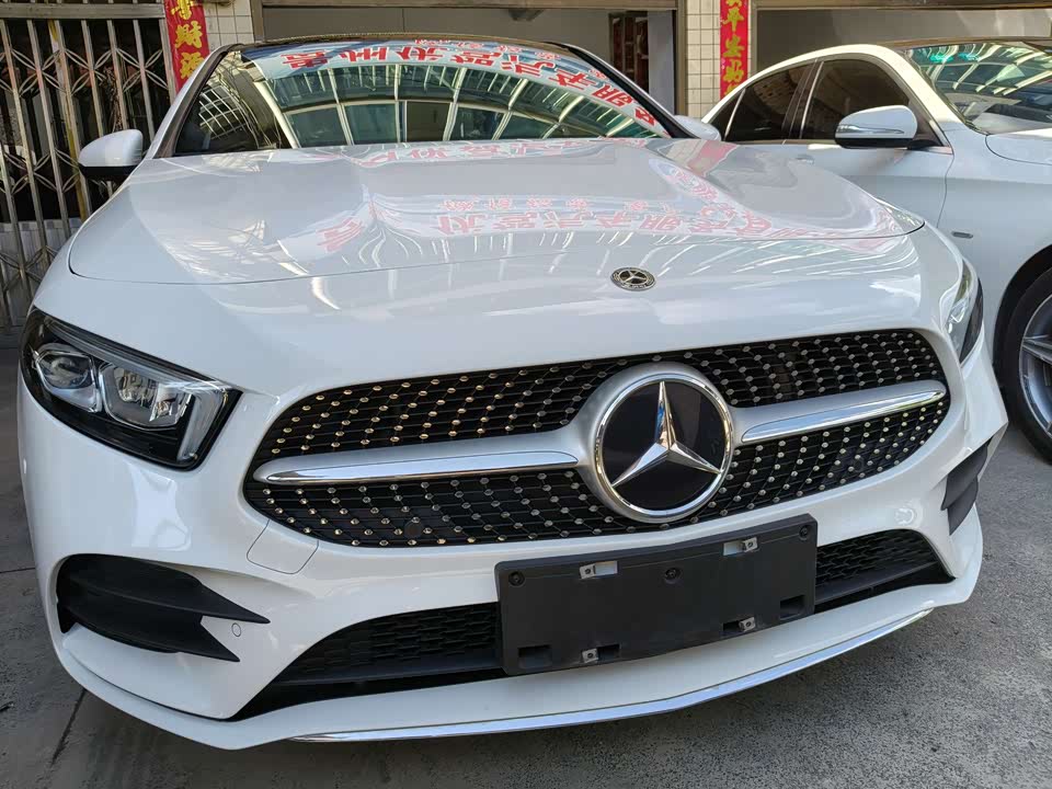 Mercedes-Benz Class A Mercedes-Benz Class A