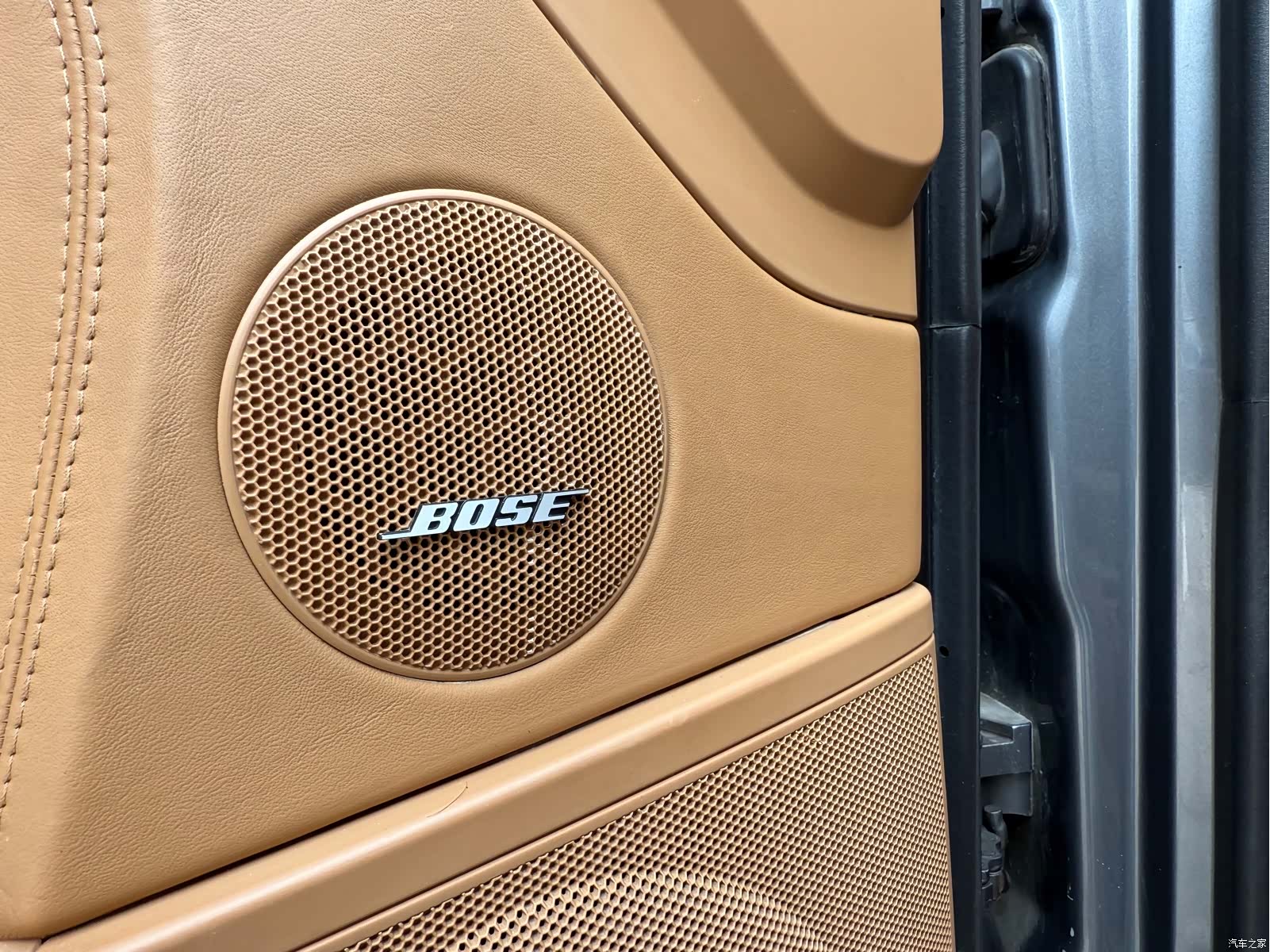 Porsche Cayenne, 2005 9