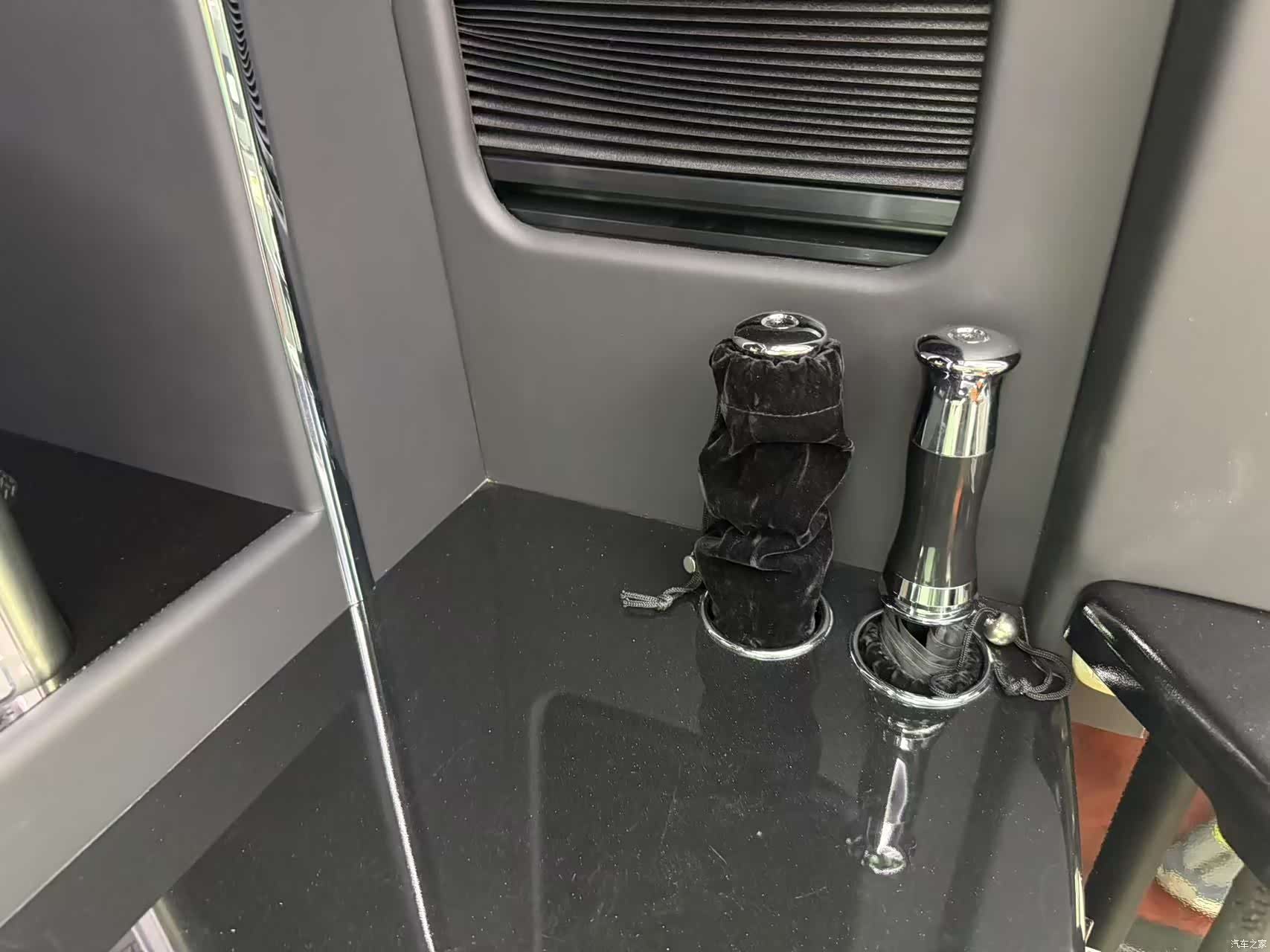 Toyota Coaster, 2023 11