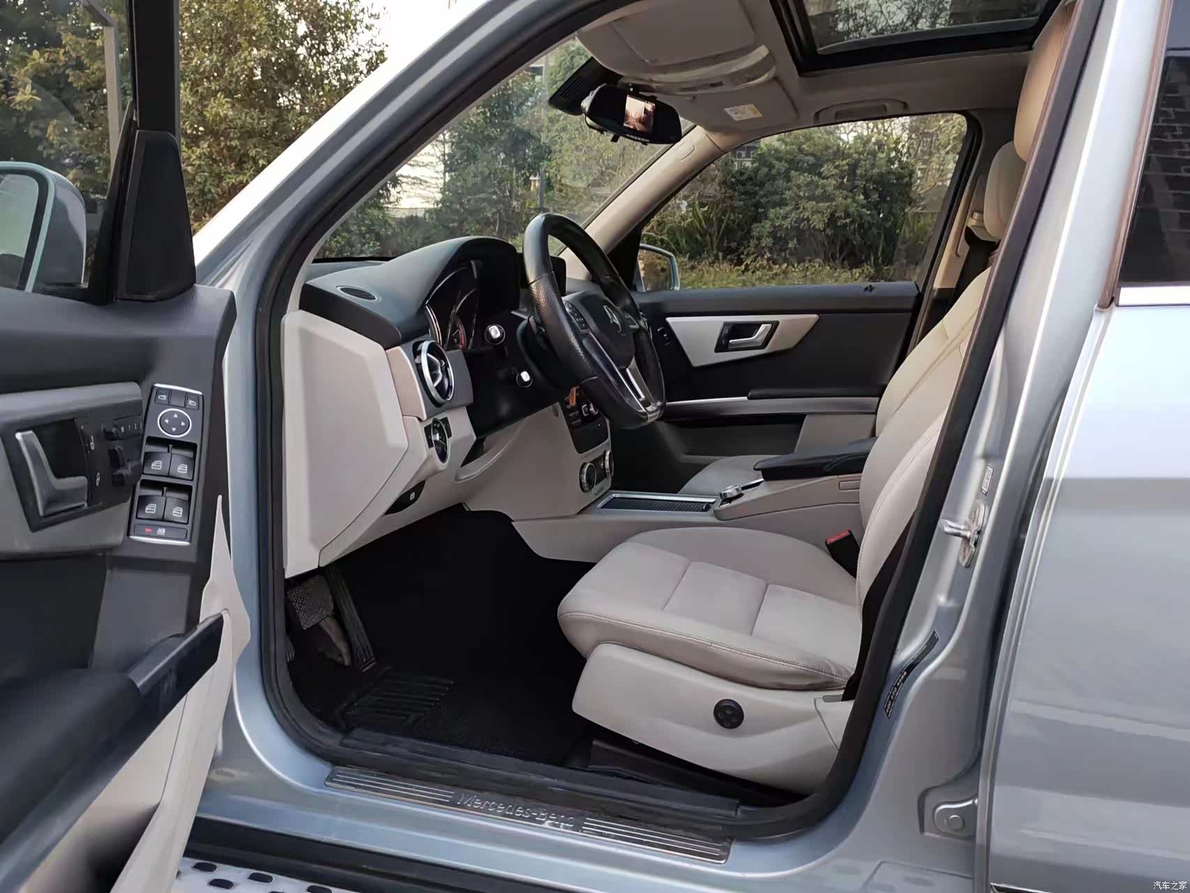 Mercedes-Benz GLK-Class, 2015 8