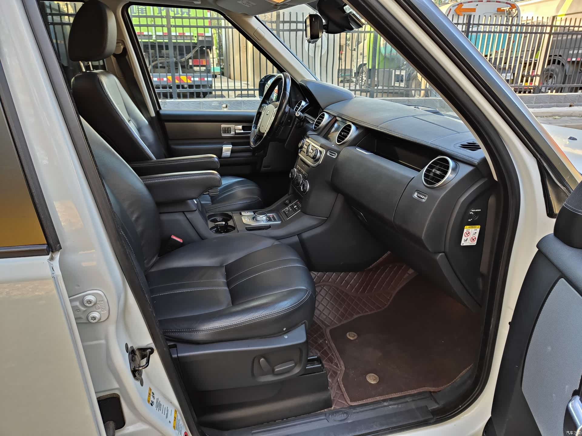 Land Rover Discovery, 2016 13