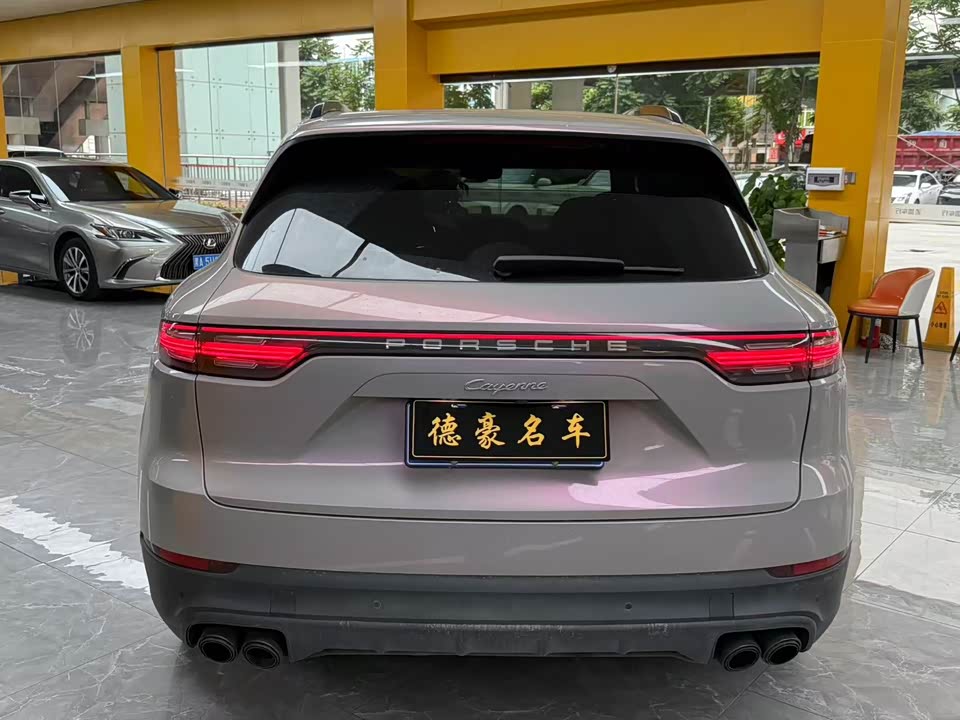 Porsche Cayenne Porsche Cayenne