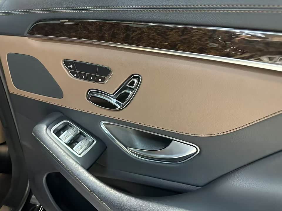 Mercedes-Benz S-class Mercedes-Benz S-class