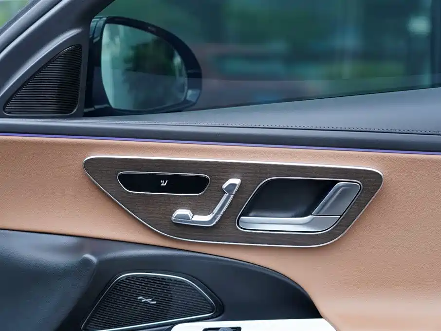 Mercedes-Benz E-class Mercedes-Benz E-class