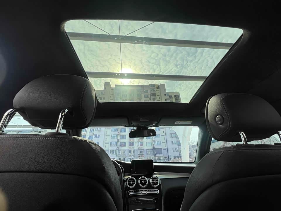 Mercedes-Benz GLC Mercedes-Benz GLC