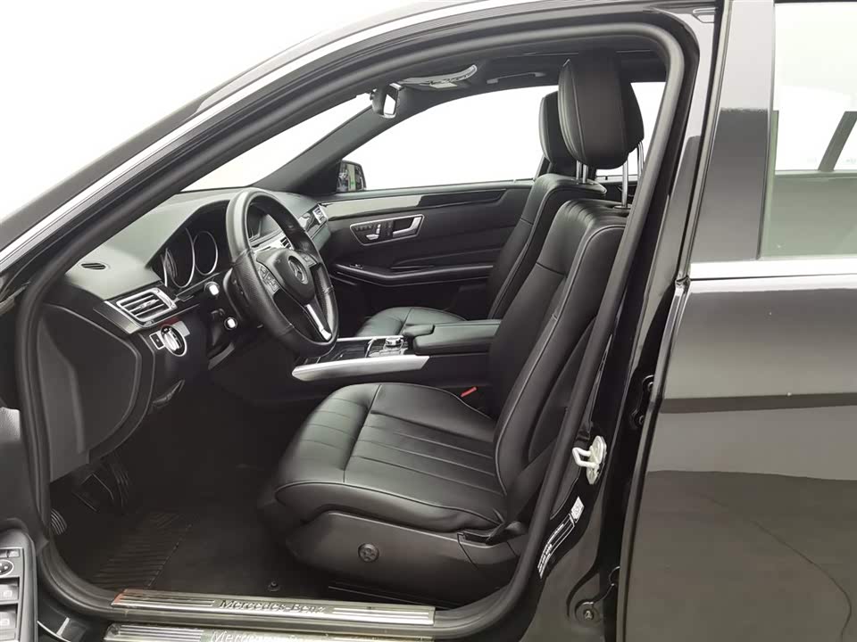 Mercedes-Benz E-class Mercedes-Benz E-class