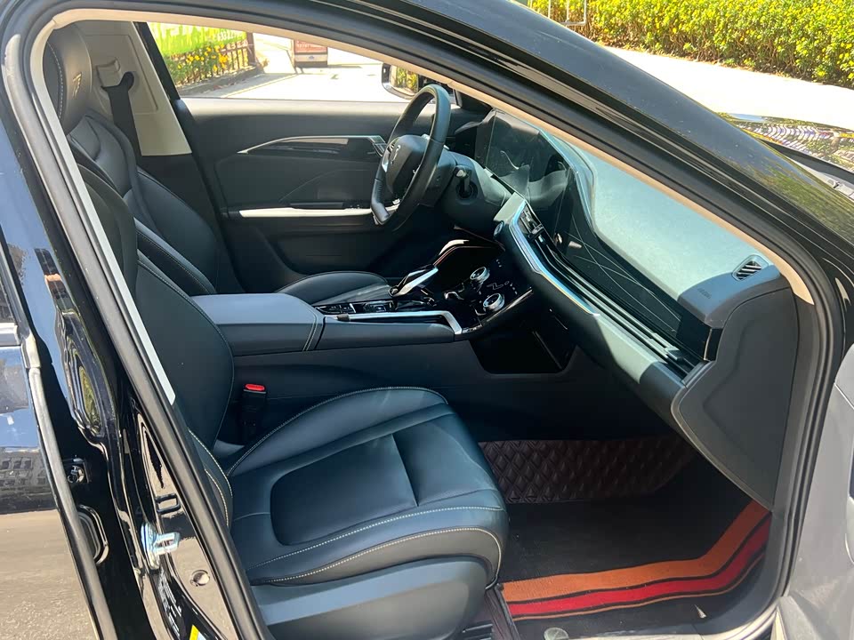 Besturn B70