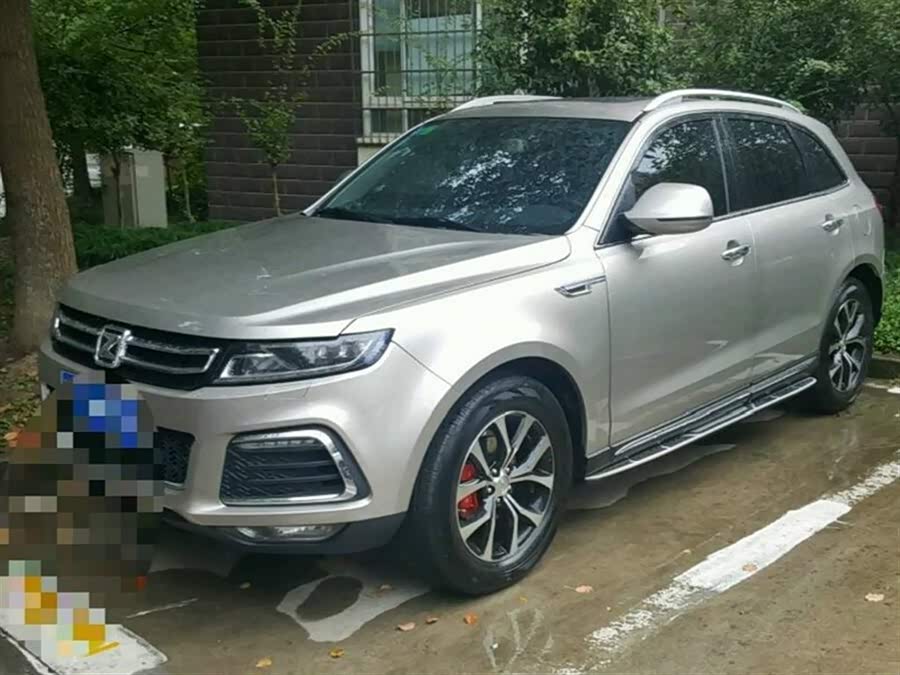 众泰t600 2016款 运动版 2.0t 自动尊贵型