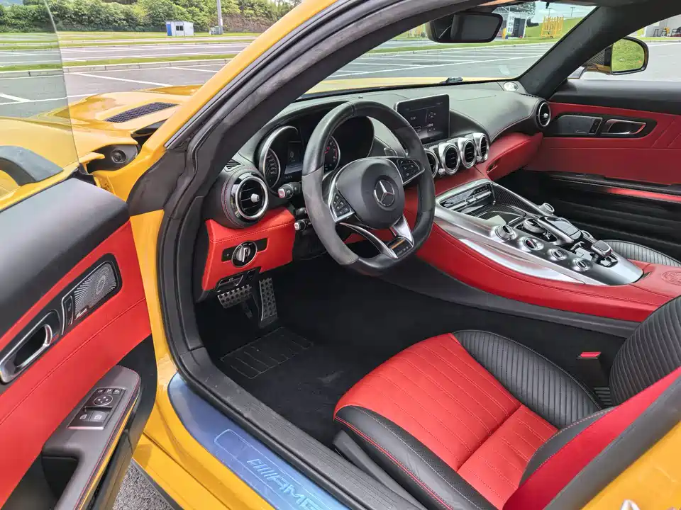 Mercedes-Benz AMG GT Mercedes-Benz AMG GT
