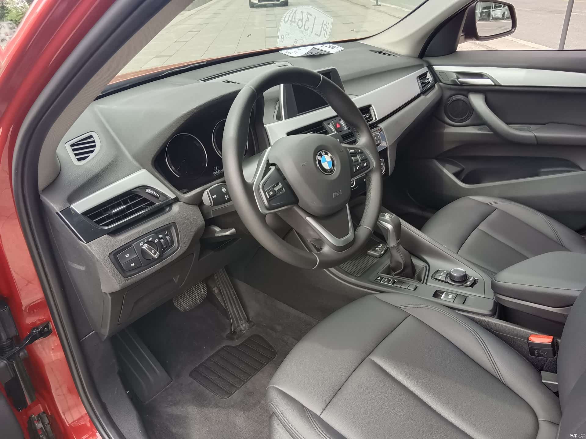 BMW X1, 2019 12