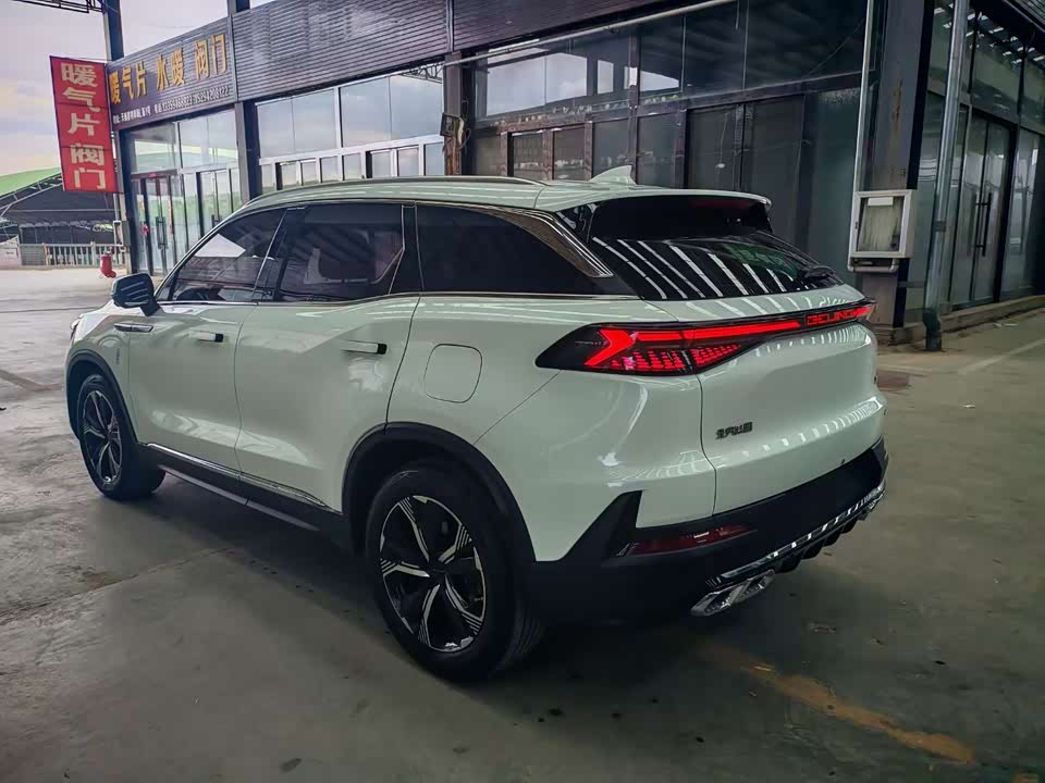 BAIC Beijing X7