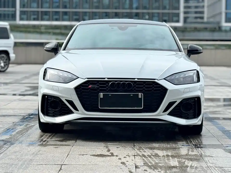 Audi RS 5