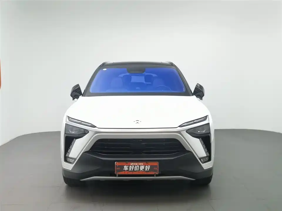 NIO ES8 NIO ES8