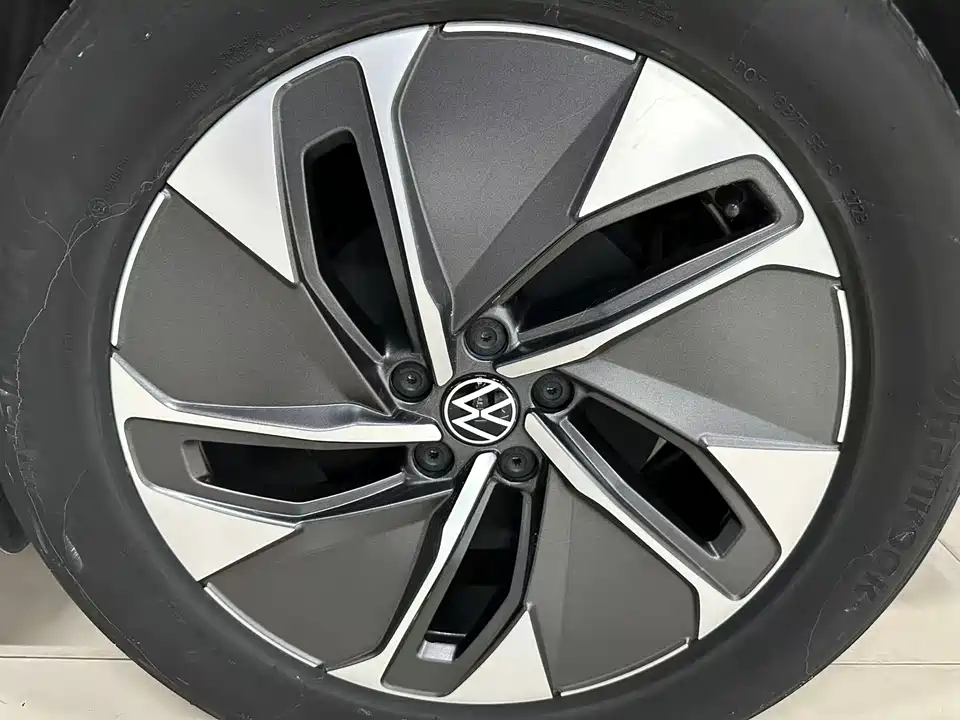 Volkswagen ID.4 CROZZ