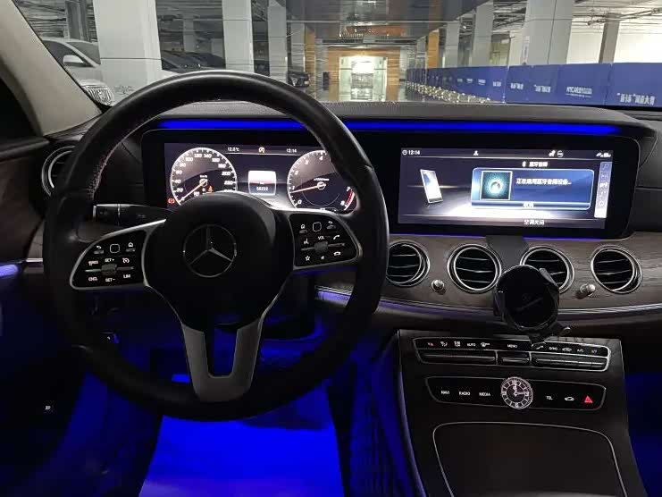 Mercedes-Benz E-class Mercedes-Benz E-class