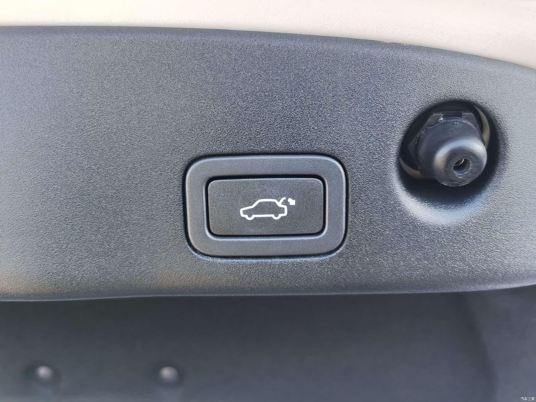 Jaguar XJ, 2011 22