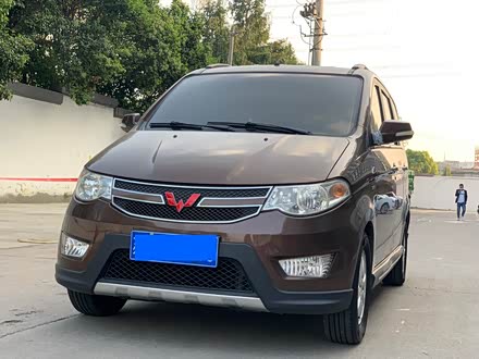 无锡二手五菱汽车 五菱宏光 2014款 1.5l s豪华型