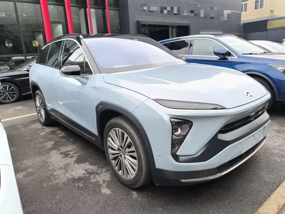 NIO ES6