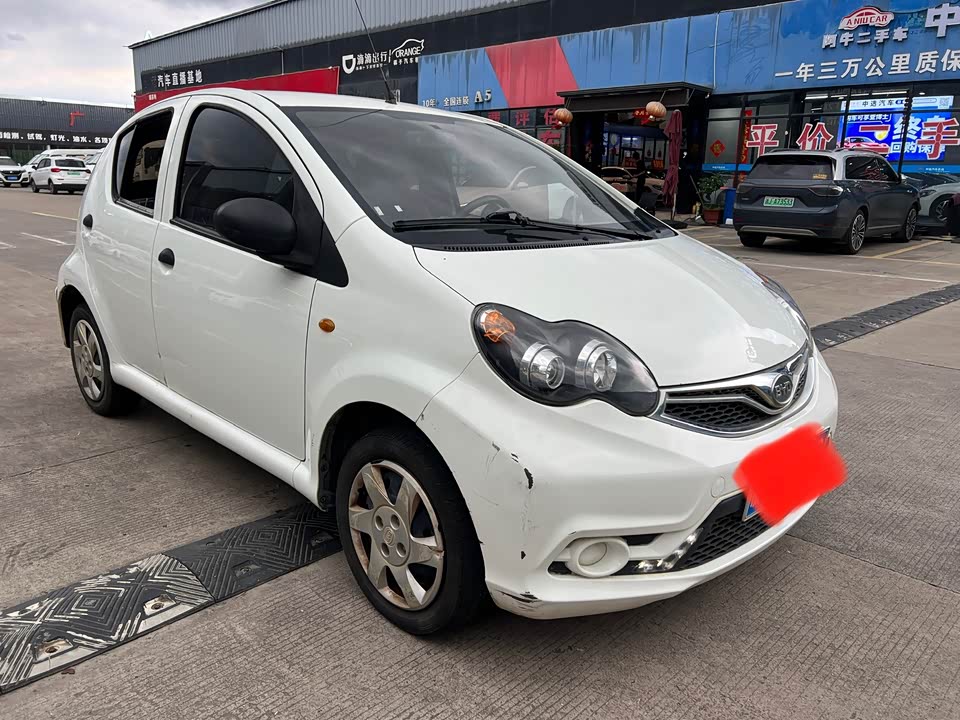 BYD F0