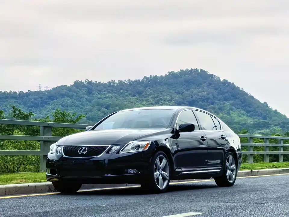 Lexus GS