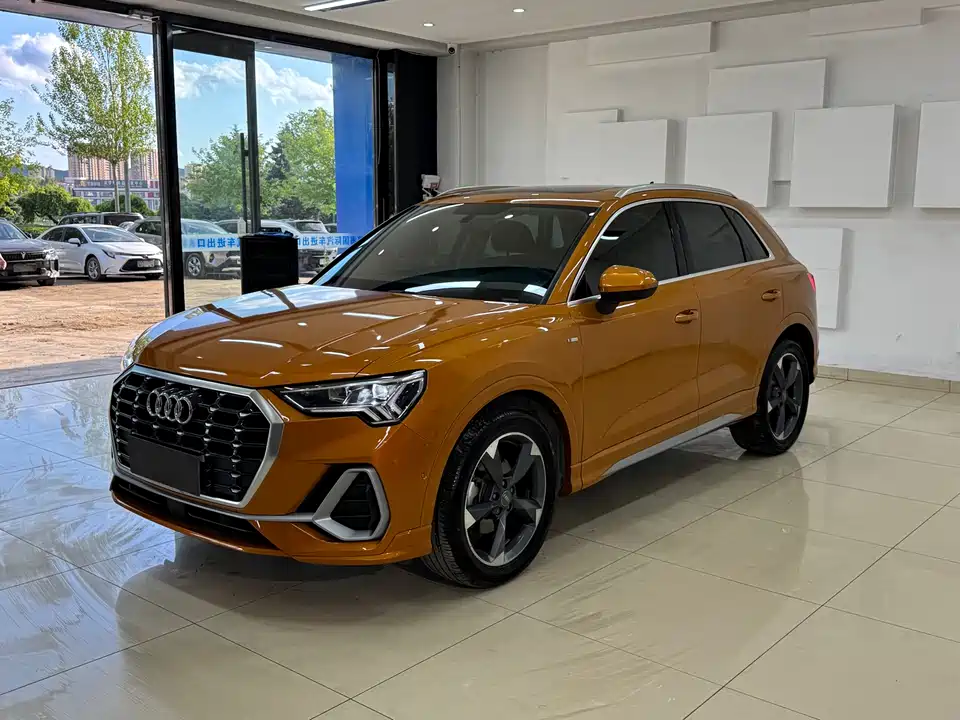 Audi Q3