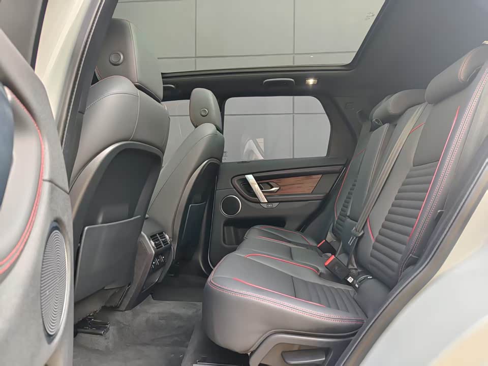 Land Rover Discover sports