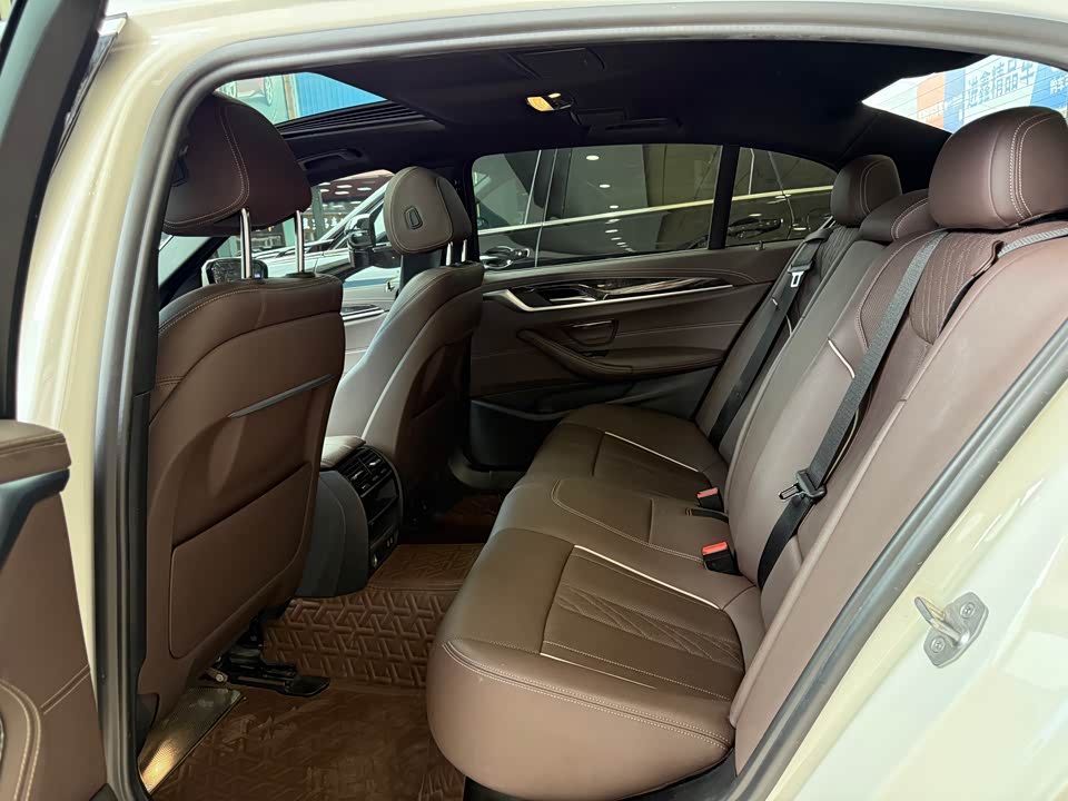 BMW 5 series BMW 5 series