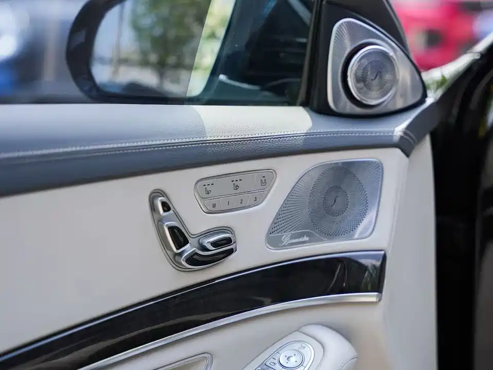 Mercedes-Benz S-class Mercedes-Benz S-class