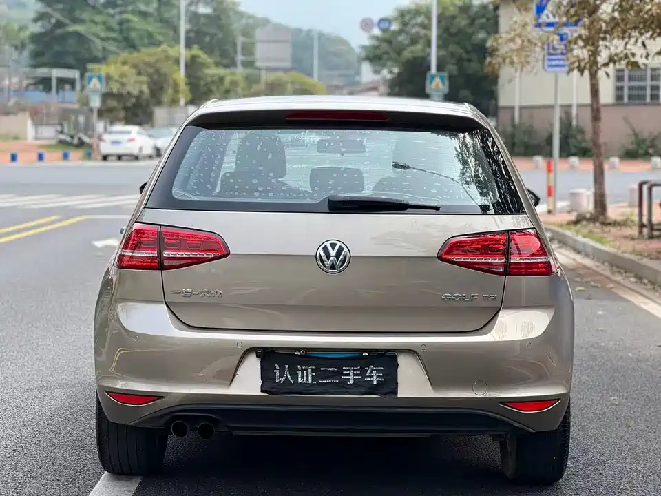 Volkswagen golf