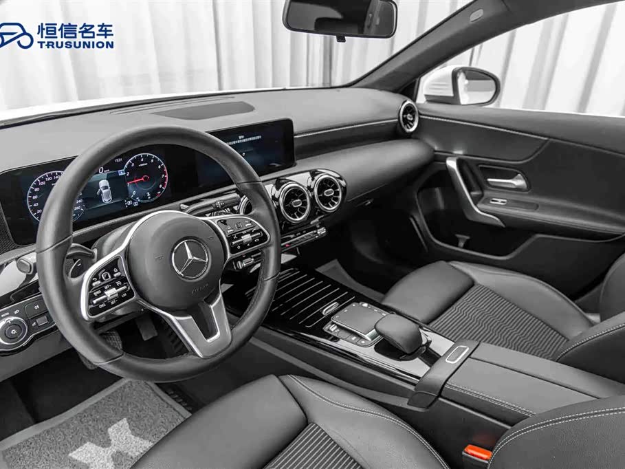 Mercedes-Benz Class A Mercedes-Benz Class A