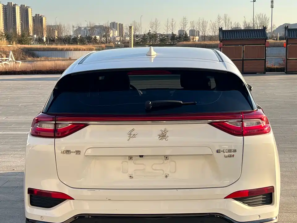 Hongqi E-HS3 Hongqi E-HS3
