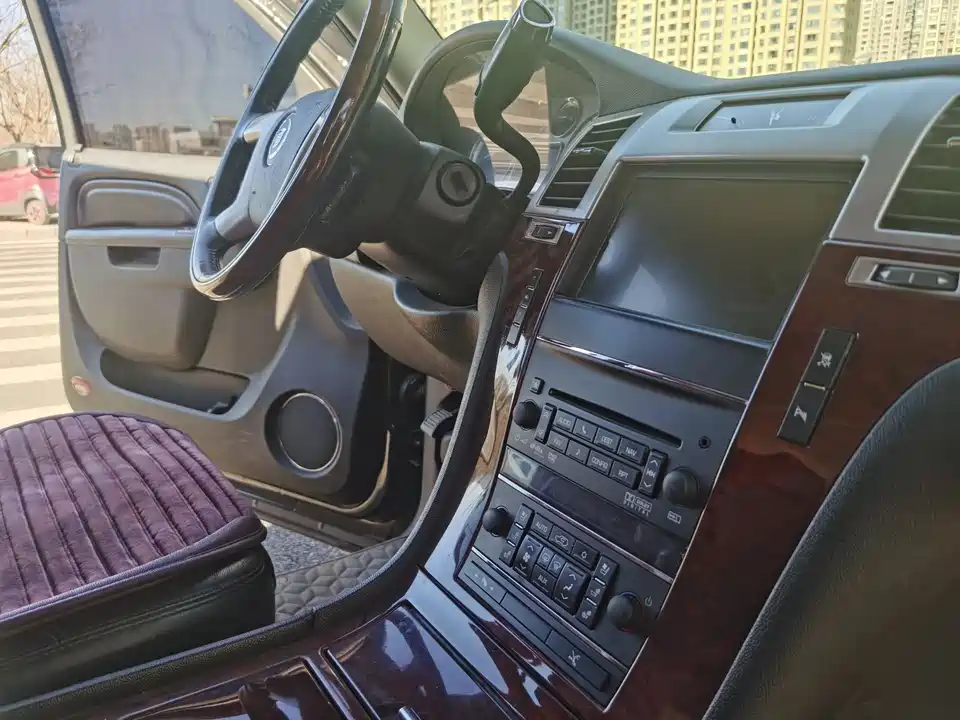 Cadillac Escalade ESCALADE