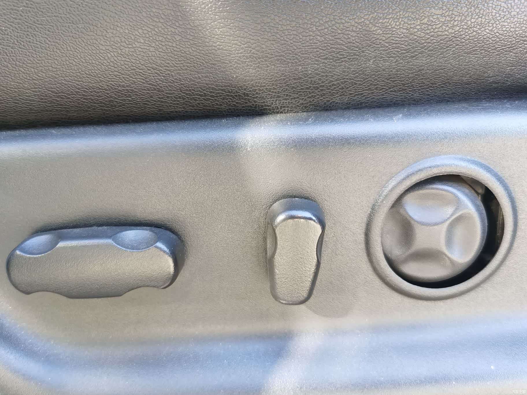Cadillac Escalade, 2011 22
