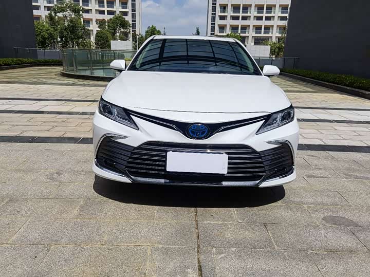 【昆明】凯美瑞 2021款 双擎 2.5hgvp 领先版_21.3800_二手车之家