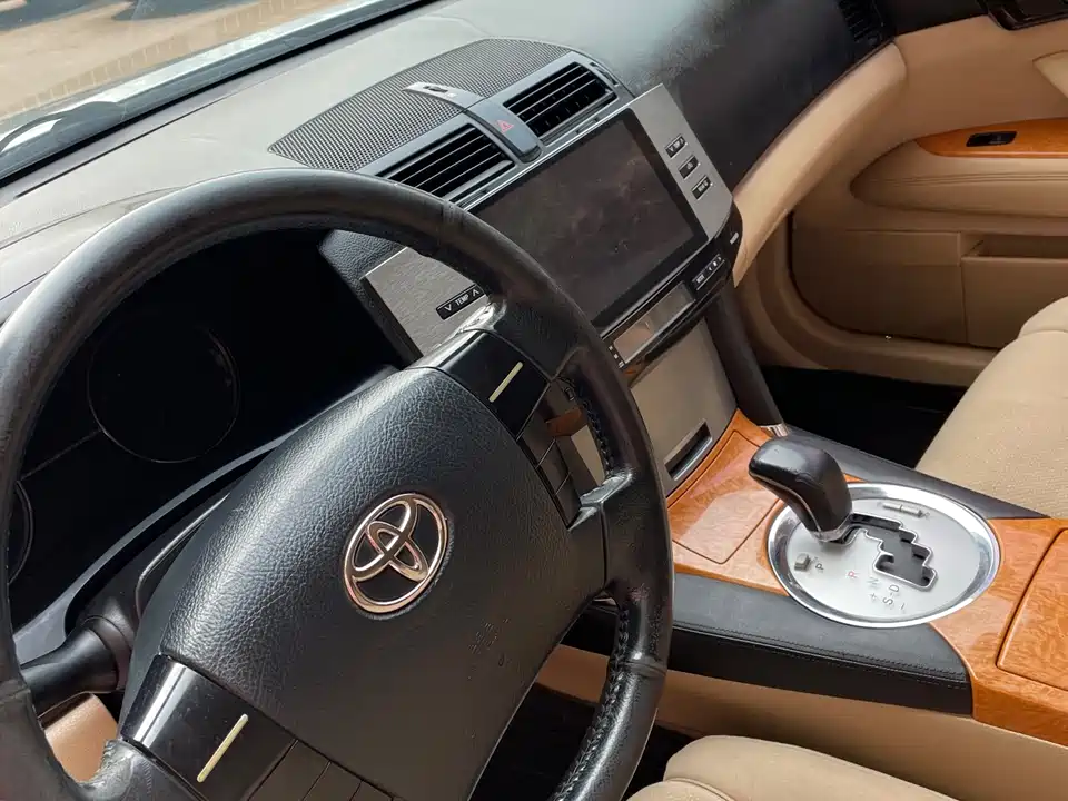 Toyota Reiz Toyota Reiz